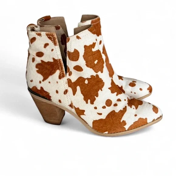 Very Volatile Brown and White Ankle Booties - Picture 1 of 4